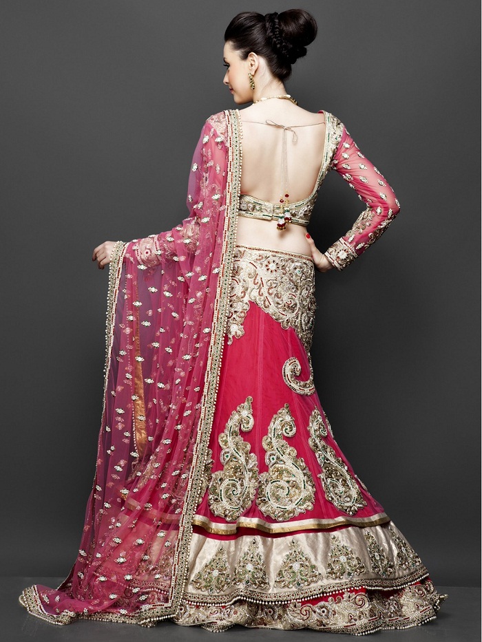 layer lehenga design