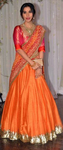 banarasi silk lehenga manish malhotra