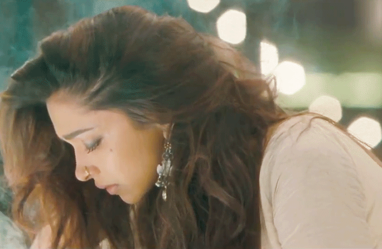 deepika-ramleela.gif