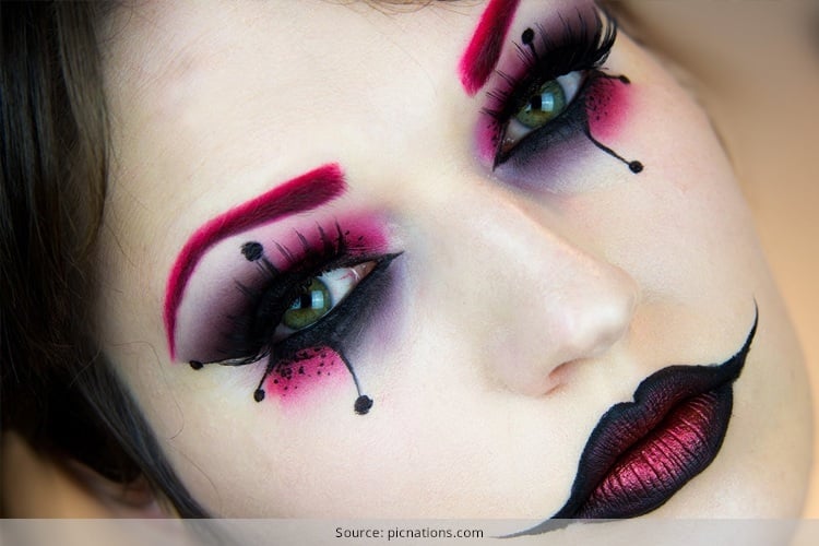 20 Most Terrifying and Simple Makeup for Halloween - Simple Easy Halloween Makeup 20 Most Terrifying and Simple Makeup for Halloween - Simple Easy Halloween Makeup