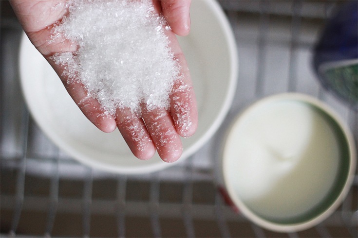 Epsom salt manicure