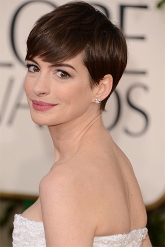 Check Out These Flattering And Easy Hairstyles For Oval Faces