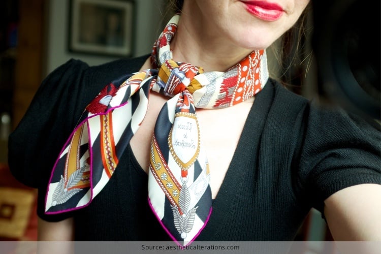 hermes neck scarf