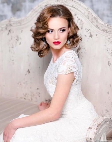Wedding Hairstyles For Short Hair Brides Tying The Knot This Winter - STYLISHNUTS Wedding Hairstyles For Short Hair Brides Tying The Knot This Winter - STYLISHNUTS