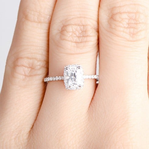 Beautiful radiant cut engagement rings