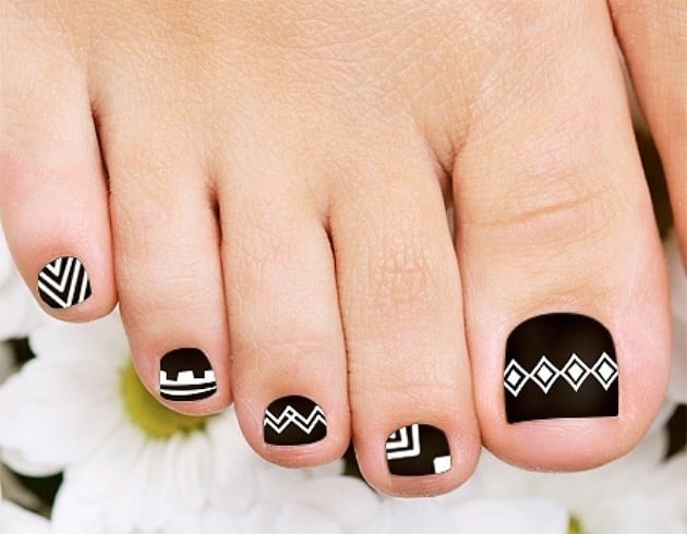 10. Tribal Toe Nail Design - wide 5