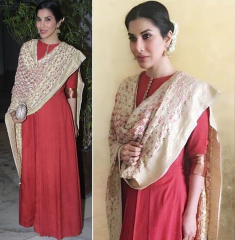 Sophie Choudry In Manish Malhotra