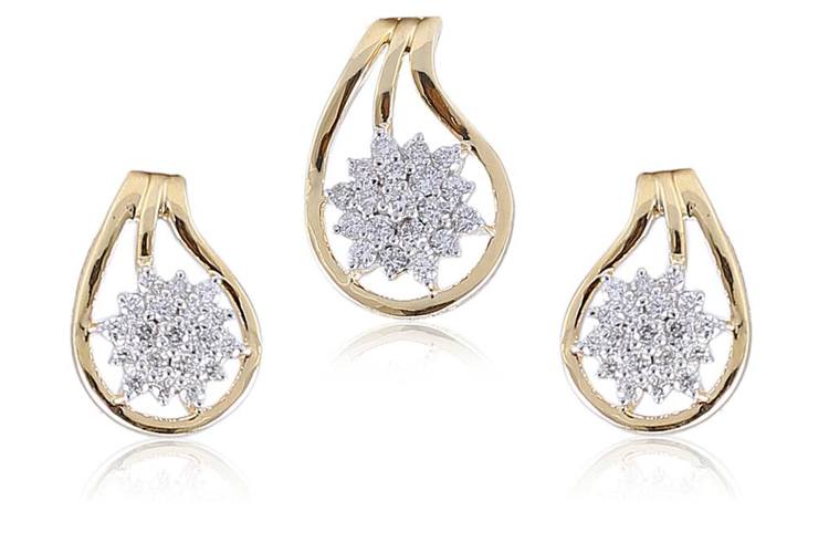 jewellery set in online shopping