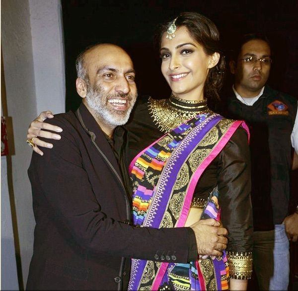 Sonam Kapoor in Manish Arora