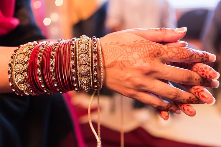 Different Types Of Bangles Worn By Indian Married Women