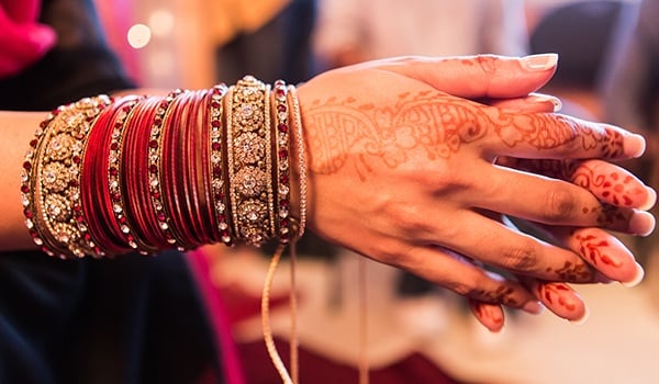 Wearing bangles deals after wedding