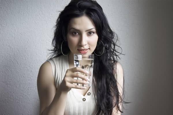 Drink-water-for-healthy-skin Drink water for healthy skin