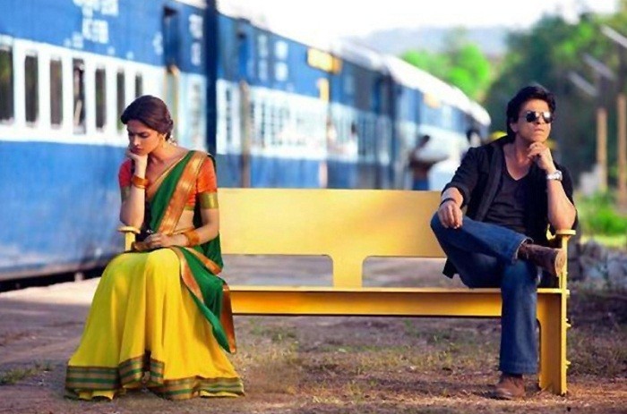 deepika padukone Chennai Express Movie sari