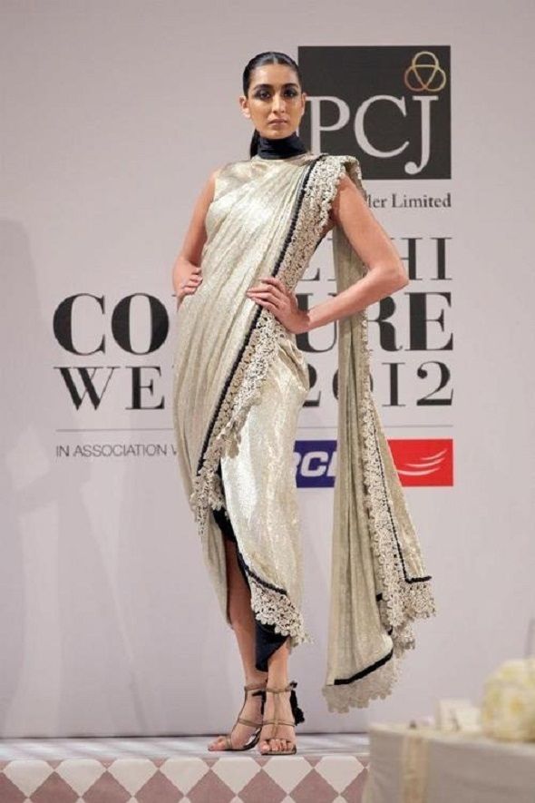 dhoti-saree-anamika-khanna dhoti-saree-anamika-khanna