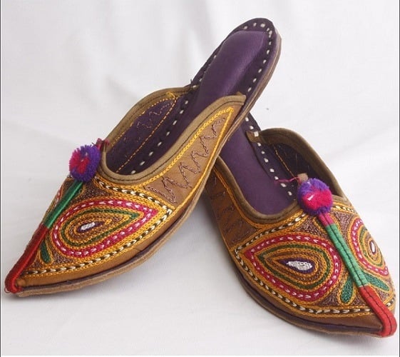 Punjabi-Jutti-women Punjabi Jutti women