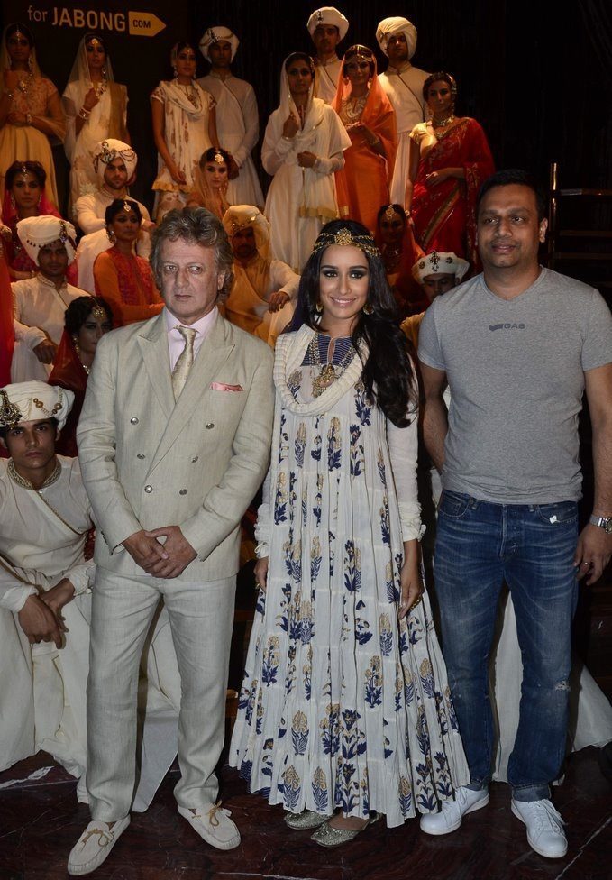 Shraddha Kapoor Walks for Rohit Bal Jabong