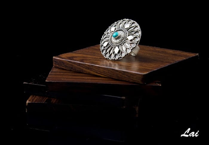 contemporary-lai-ring-diwali-special diwali special contemporary lai ring