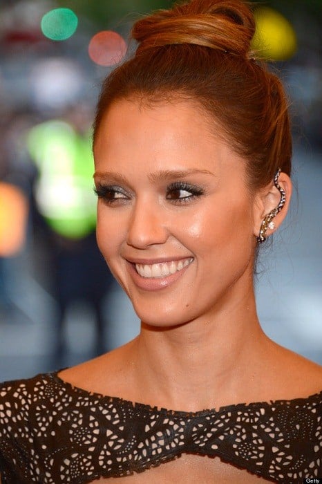 jessica alba wearing ear cuffs