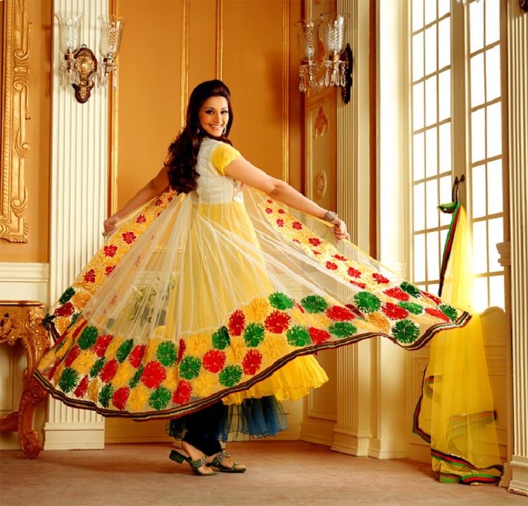 sonali bendre anarkali suit