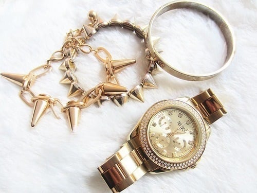fashion-watches-for-women stylish watches