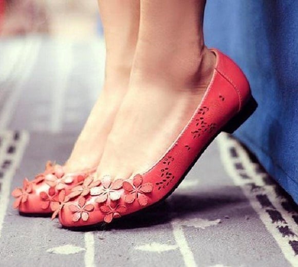 travelling shoes for women