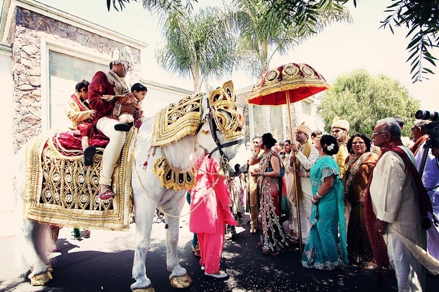 what-to-wear-to-a-baraat.