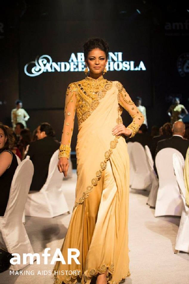 Nayanika Chatterjee in Abu Jani Sandeep Khosla at Gold Fashion Show