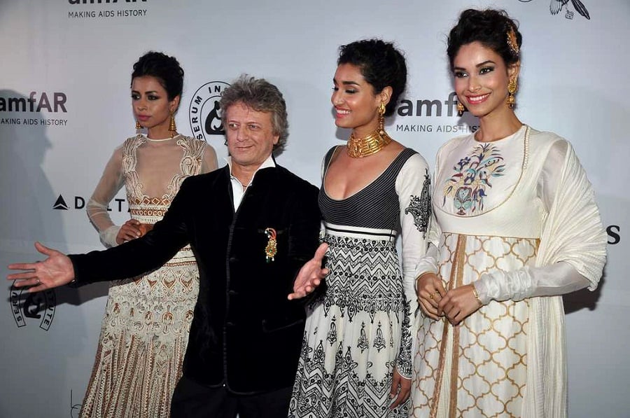 Rohit Bal at amfAR's Gold Fashion Show