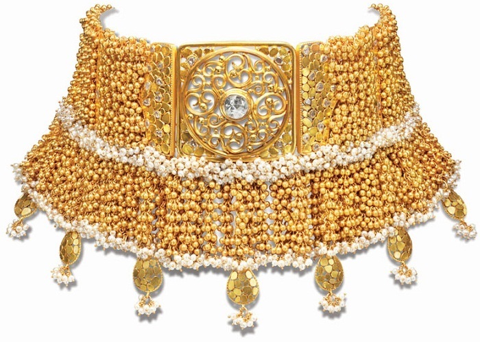 Tarun Tahiliani-azva-bridal-jewelry-collection