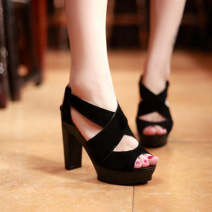 How-to-be-comfortable-in-high-heels