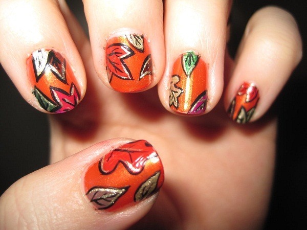 thanksgiving-autumn-leaves-nail-art-designs