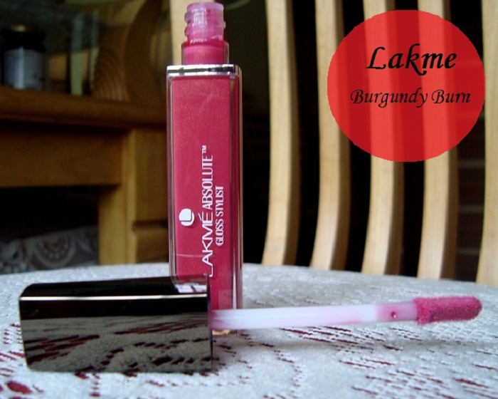 lakme-absolute-gloss-stylist-burgundy-burn-review-photo