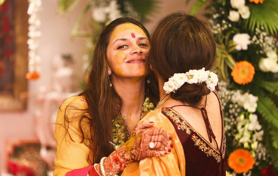 ahana-deol-wedding-haldi-ceremony ahana-deol-wedding-haldi-ceremony