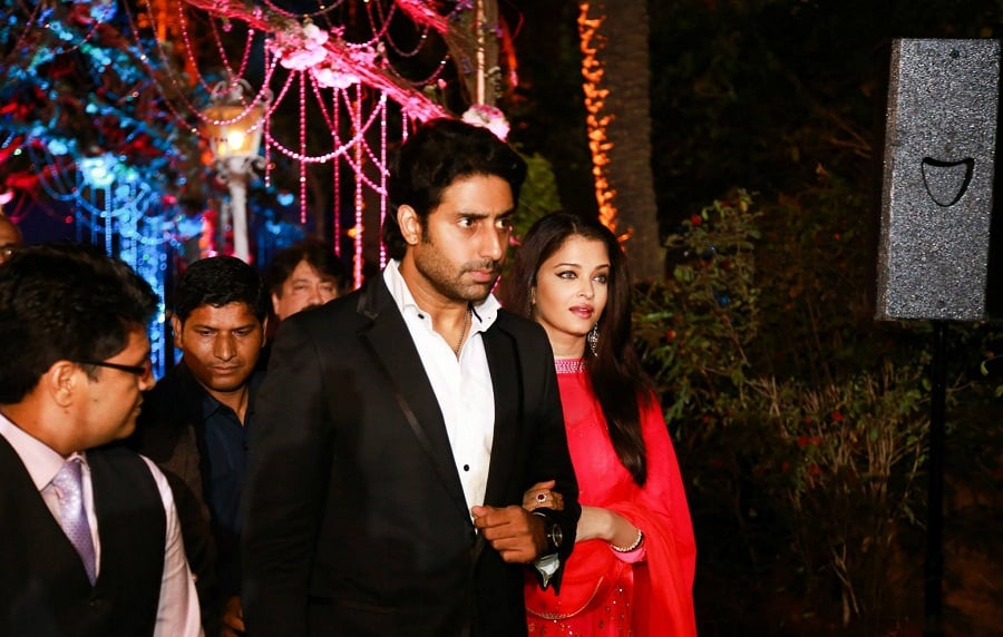 Aish-Abhi-ahana-deol-reception