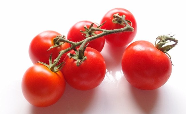 tomato beauty care