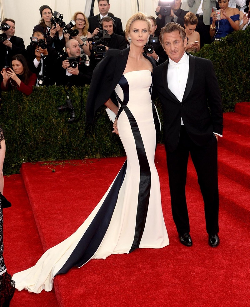 charlize-theron-sean-penn-met-gala-2014