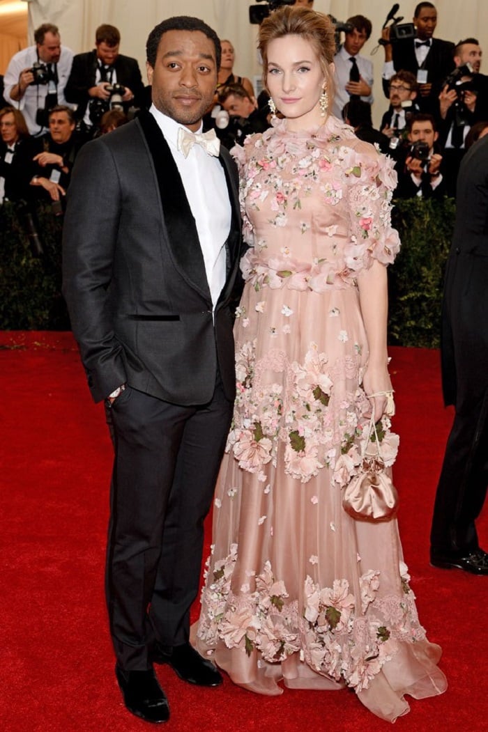 "Charles James: Beyond Fashion" Costume Institute Gala - Arrivals