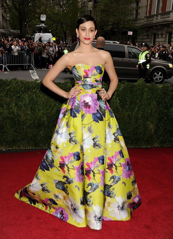 emmy-rossum-at-met-gala-2014-in-ney-york_1