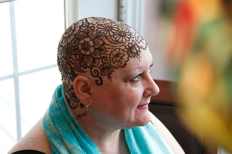 mehndi-designs-cancer-patients-henna-heals