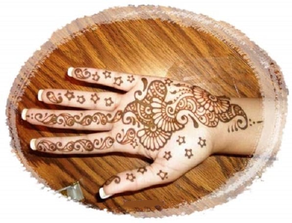 Simple Mehendi Designs to try