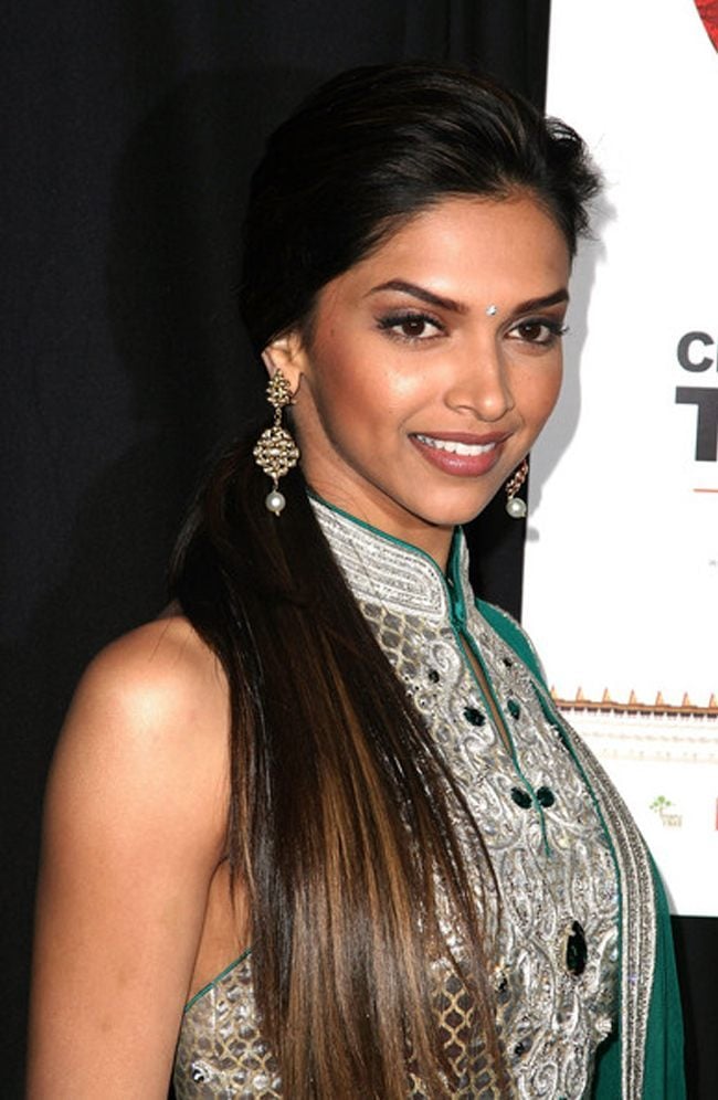 15 Trendy Hairstyles Inspired By Deepika Padukone