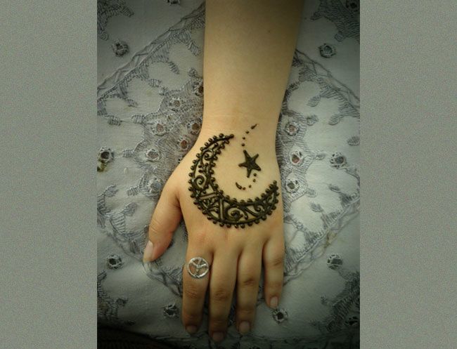 Henna Moon Designs