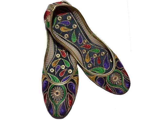 khuss shoes