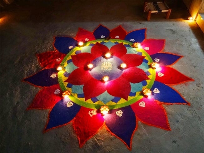 Two Colour Ragoli Design with Diyas Ragoli design with diyas
