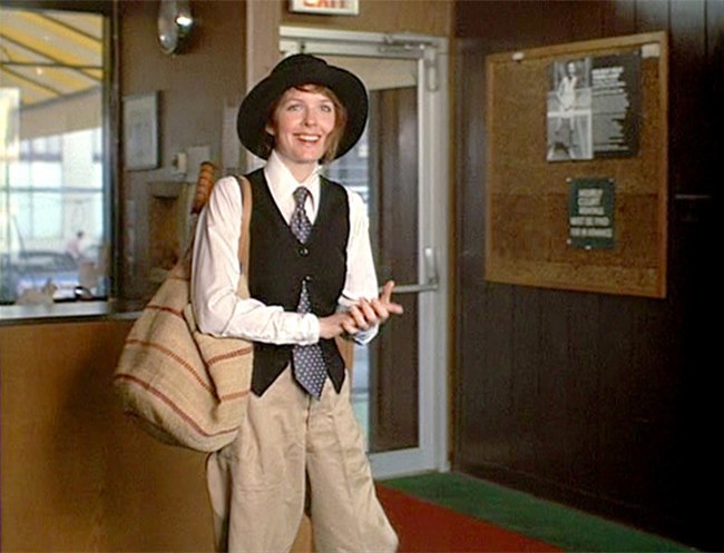 annie-hall-suspenders