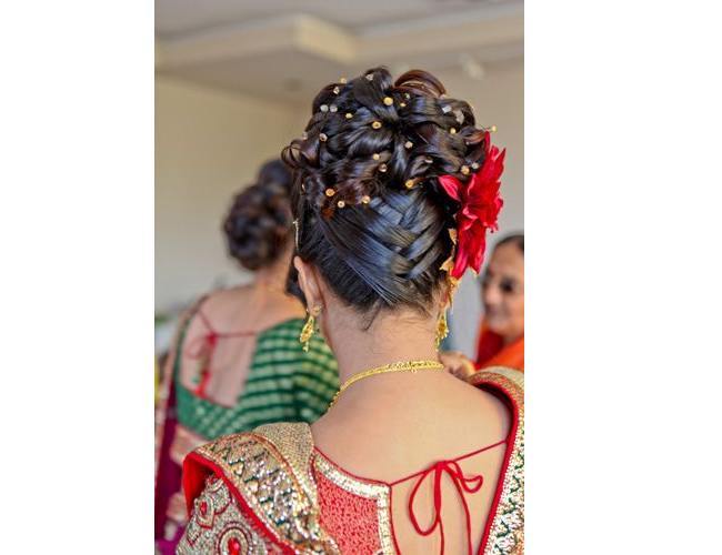 5 Indian Bridal Updo's with Timeless Appeal