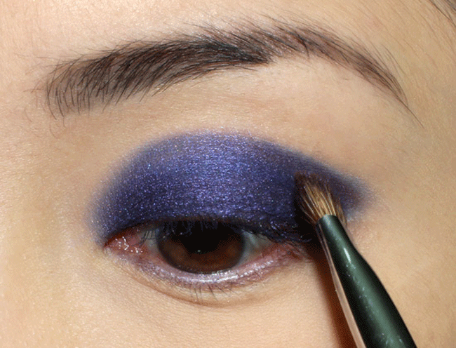use Pigments as a Eye shadow