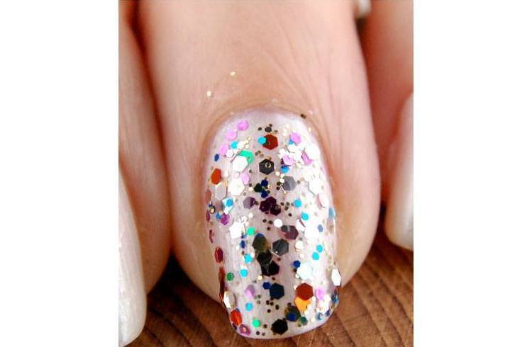 Confetti Glitter Manicures for You