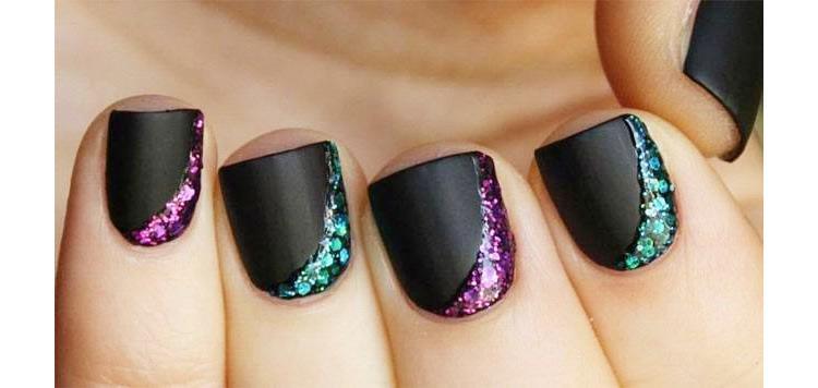 Curved Nail Art