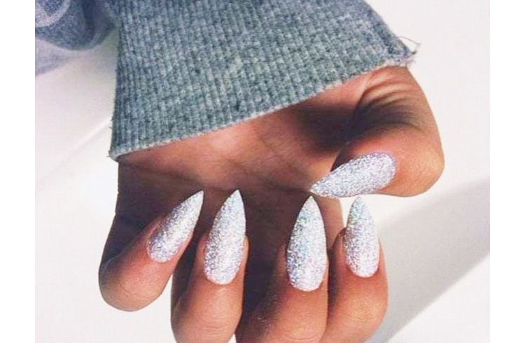 Glitter Claws Nail Art